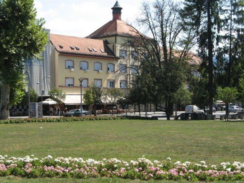 Hotel Zepter Palace Banja Luka Exterior foto